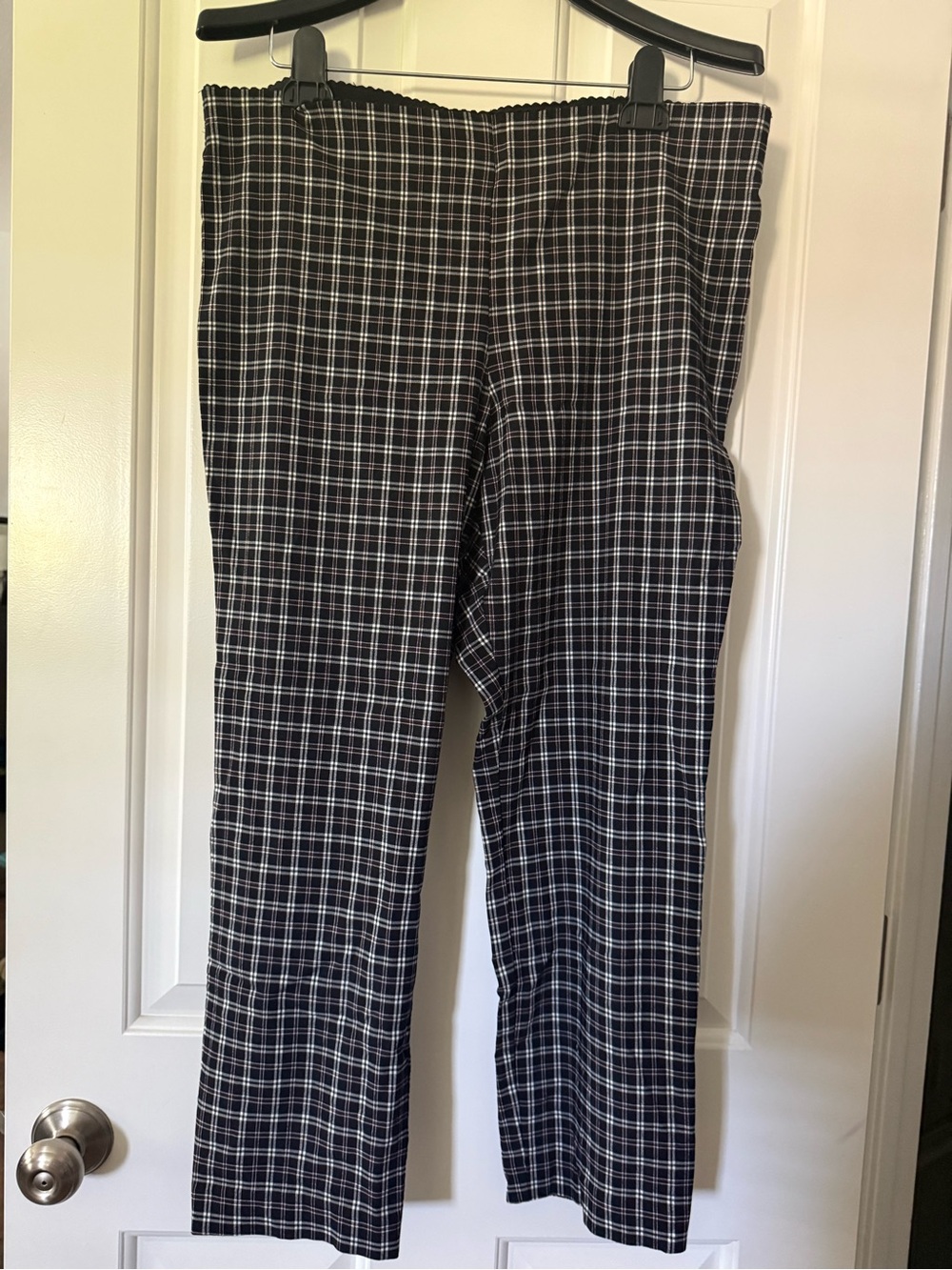 Elle Black and White Plaid Skinny Ankle Pants